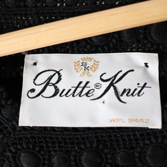 SOLD vintage 70s black velvet lace maxi dress S - Picture 6 of 8